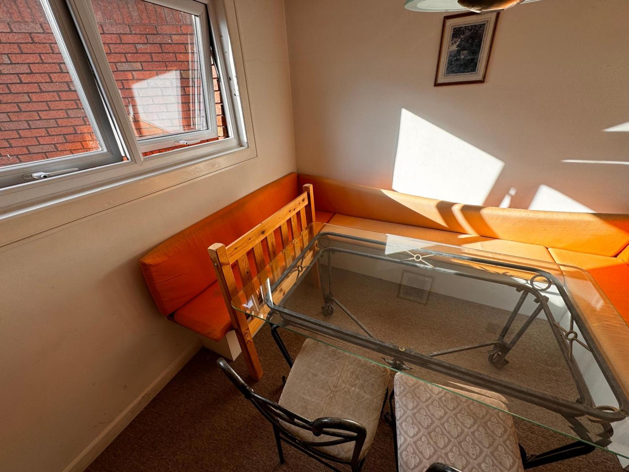 Two-Bedroom Flat Close To Uni & Shopping Center With Free Parking Coventry Eksteriør bilde